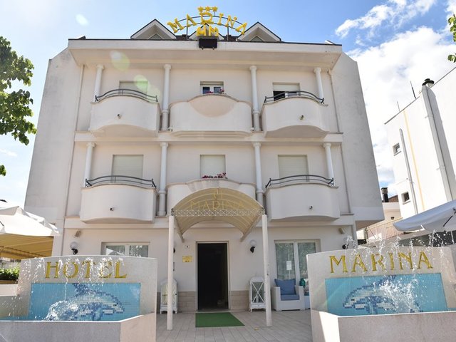 фото отеля Hotel Marina изображение №1