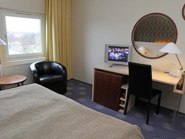 фото отеля Lautruppark Hotel изображение №25