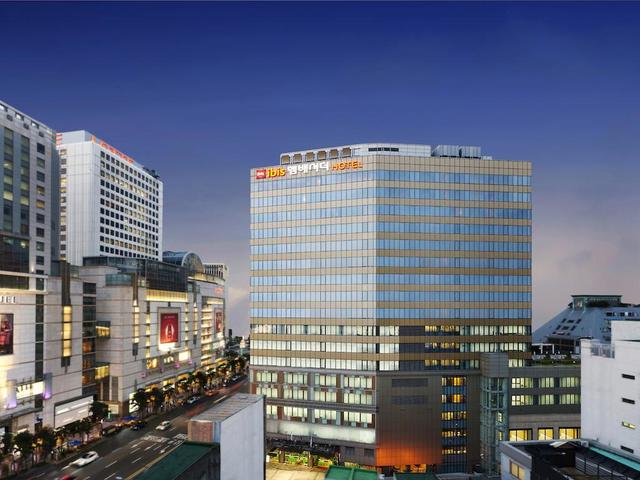 фото отеля Ibis Ambassador Seoul Myeongdong Hotel изображение №1