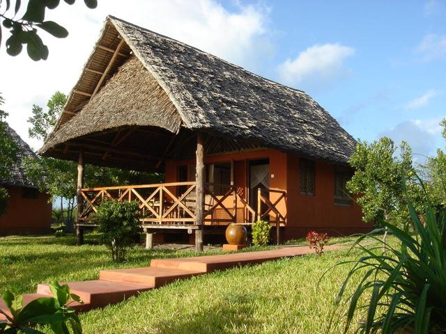 фото отеля Kichanga Lodge Zanzibar изображение №1