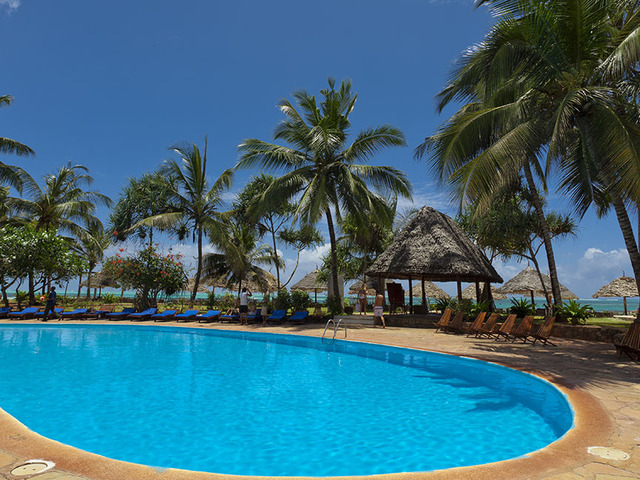 фото отеля Kiwengwa Beach Resort изображение №1