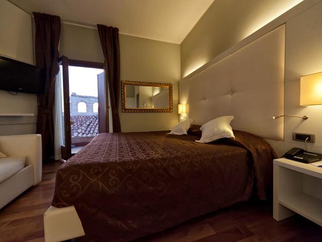 фото Hotel Giulietta e Romeo изображение №30