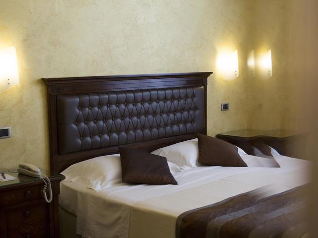 фотографии отеля Hotel Giulietta e Romeo изображение №3