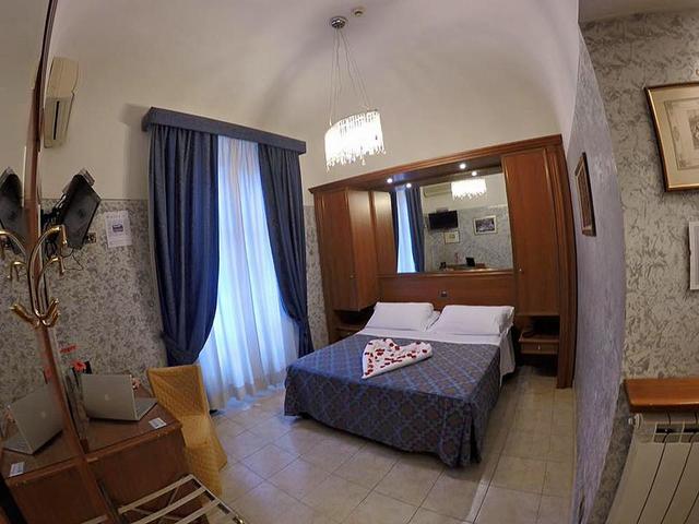 фото Hotel Assisi изображение №10