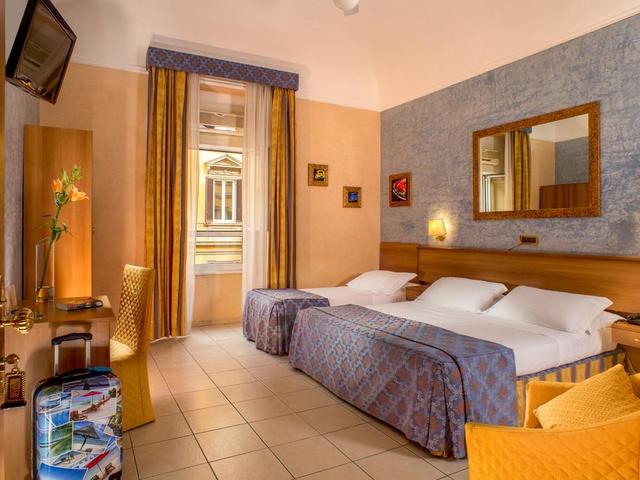 фото отеля Hotel Assisi изображение №9