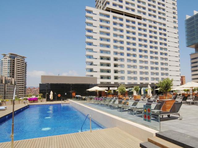 фото отеля Hilton Diagonal Mar Barcelona изображение №1