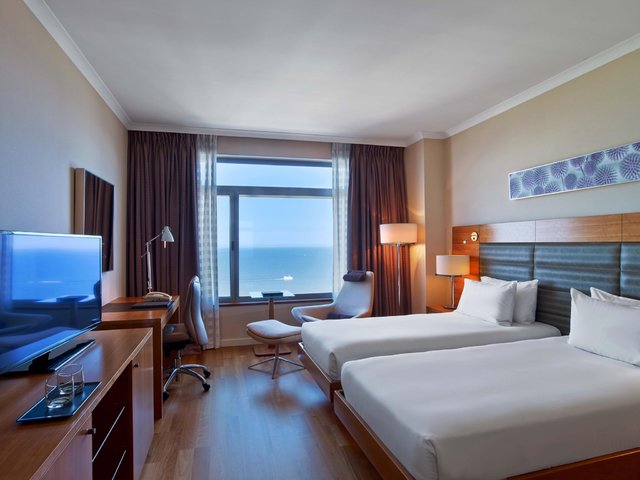 фотографии отеля Hilton Diagonal Mar Barcelona изображение №3