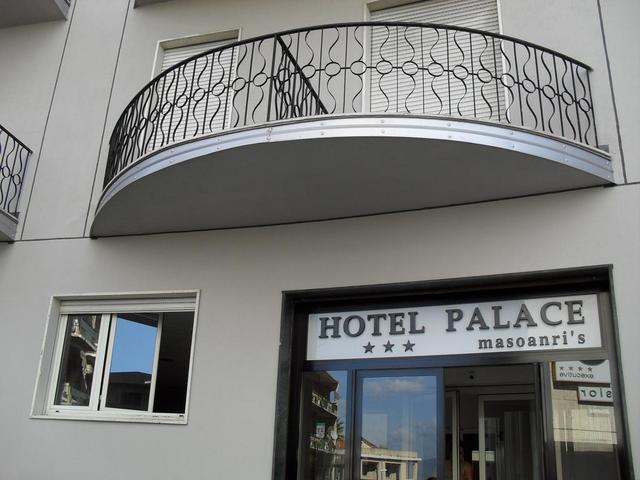 фото отеля Hotel Palace Masoanri's изображение №1