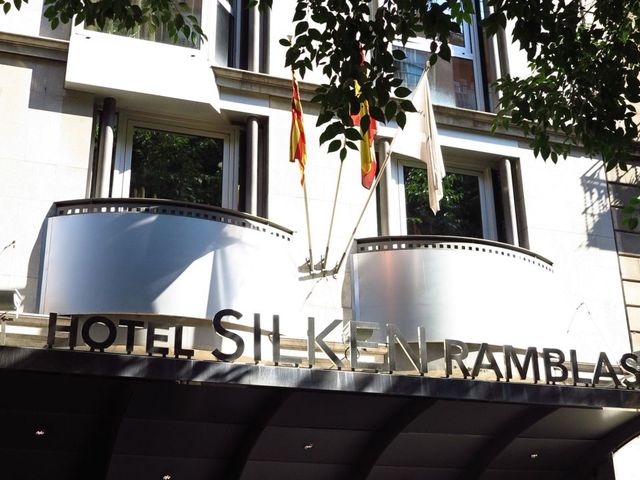 фото отеля Silken Ramblas Barcelona (ex. Ambassador Barcelona) изображение №1