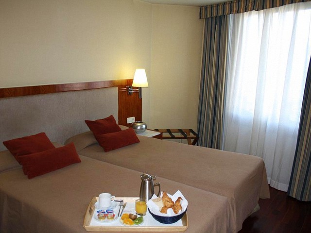 фото отеля Pedralbes Hotel (ex. Husa Pedralbes) изображение №25