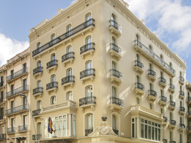 фото отеля Hotel Midmost (ex. Inglaterra Barcelona) изображение №41