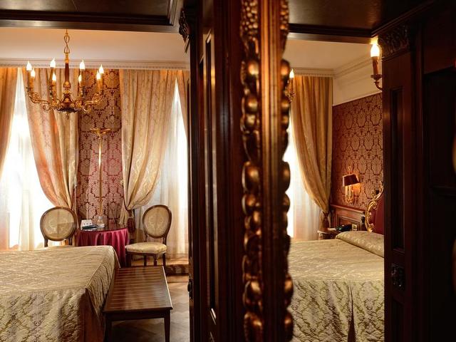 фотографии отеля Bellevue & Canaletto Suites (ex. San Marco Luxury Bellevue Luxury Rooms) изображение №15