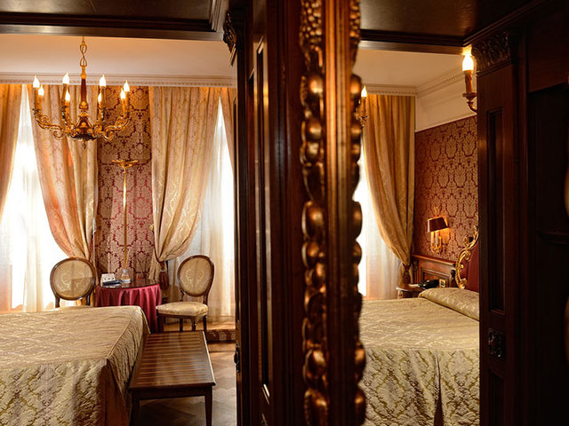 фотографии Bellevue & Canaletto Suites (ex. San Marco Luxury Bellevue Luxury Rooms) изображение №8