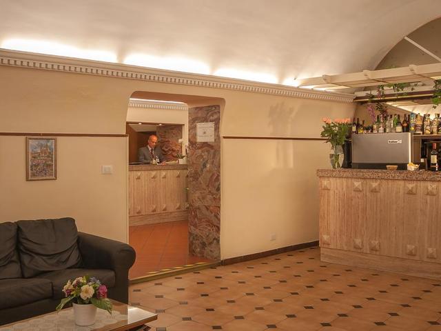 фотографии отеля  Hotel Tirreno изображение №19