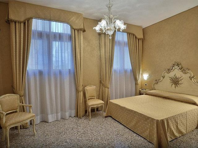 фото отеля Hotel Al Malcanton изображение №5