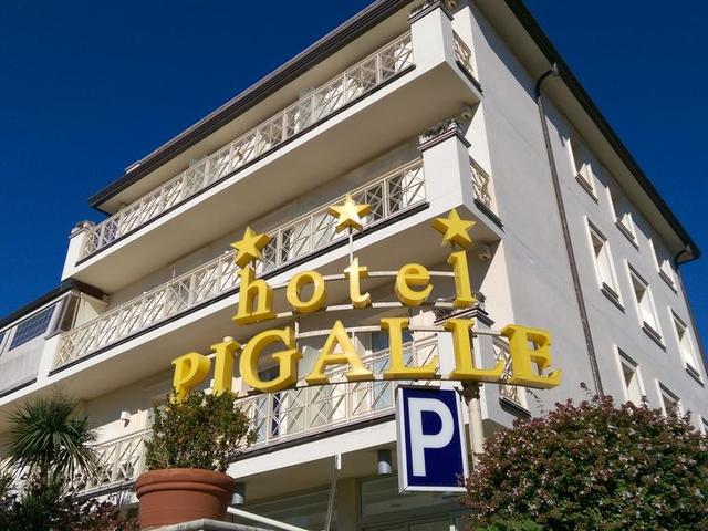 фотографии отеля Pigalle изображение №7