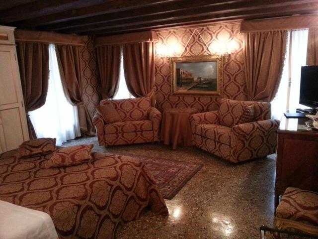 фото Hotel Palazzo Abadessa изображение №22