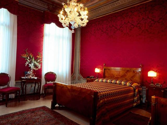 фото отеля Hotel Palazzo Abadessa изображение №21
