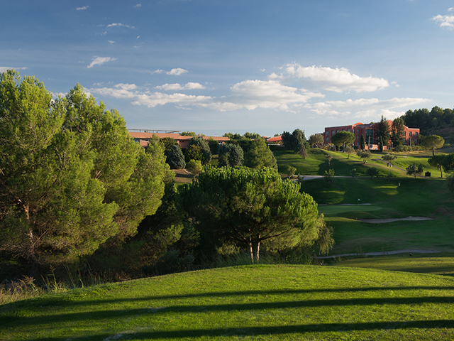 фотографии Barcelona Hotel Golf Resort & Spa (ex. Husa Masia Bach) изображение №68
