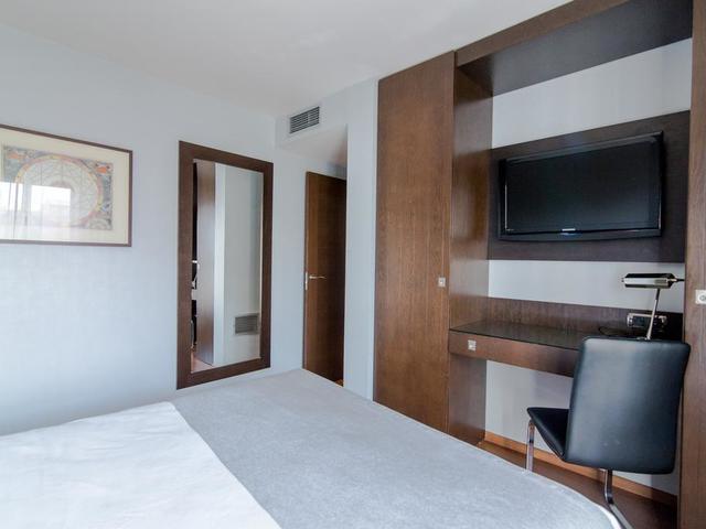 фотографии Suites Center Barcelona изображение №32