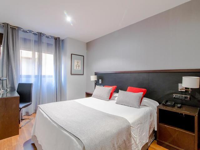 фотографии отеля Suites Center Barcelona изображение №31