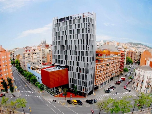 фото отеля Urbany Hostel Barcelona изображение №1