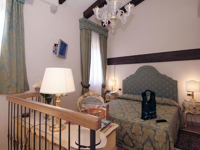 фотографии отеля Hotel Ca' Vendramin di Santa Fosca изображение №19