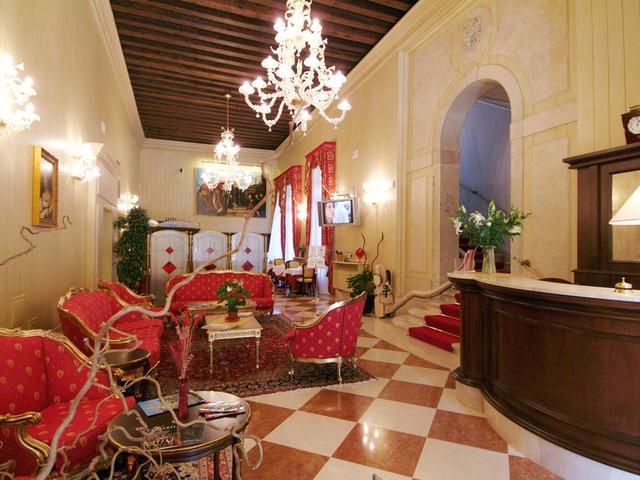 фото отеля Hotel Ca' Vendramin di Santa Fosca изображение №9