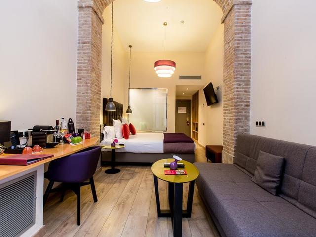 фотографии Leonardo Hotel Barcelona Las Ramblas (ех. Hotel Principal) изображение №4