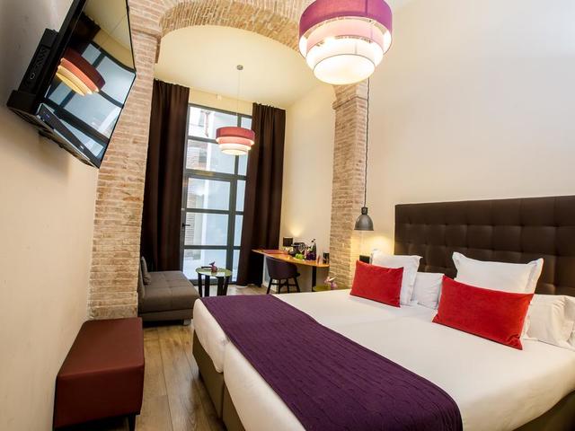 фотографии отеля Leonardo Hotel Barcelona Las Ramblas (ех. Hotel Principal) изображение №3