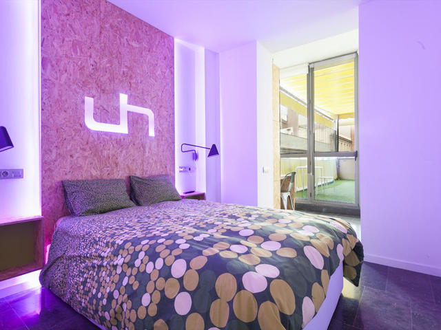 фотографии Urbany Hostel BCNGO Barcelona изображение №12