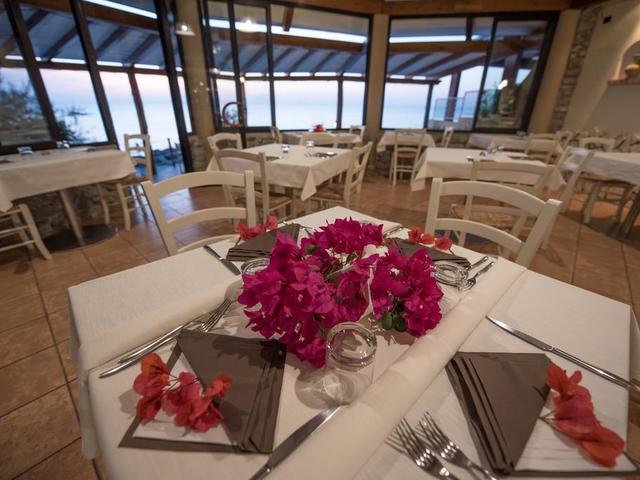 фото отеля Baia Del Godano Resort & Spa  (ex. Villaggio Eukalypto) изображение №33