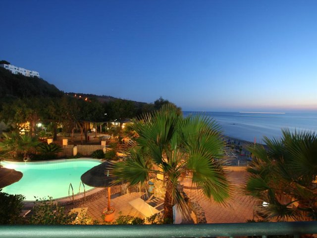 фото Baia Del Godano Resort & Spa  (ex. Villaggio Eukalypto) изображение №10
