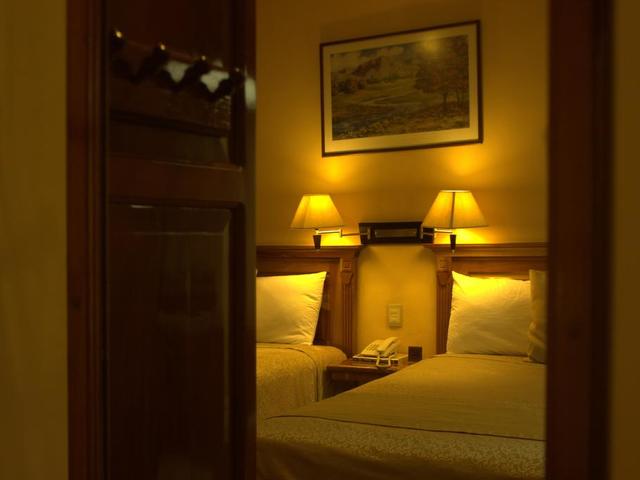 фото Cancun International Suites (ex. Mallorca Hotel & Suites) изображение №6