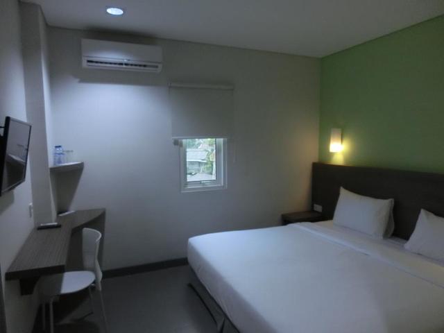 фото IZI Hotel (ex. Airy Pakuan Bogor) изображение №10
