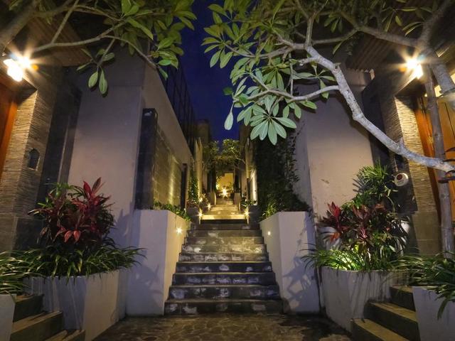 фото отеля Royal Kriyamaha Villa изображение №9