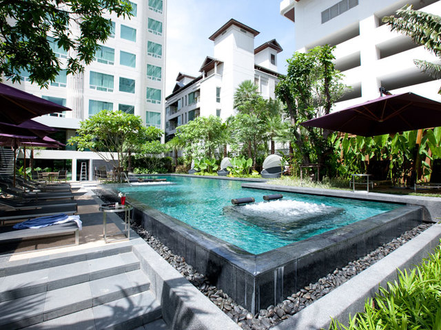 фотографии отеля Sukhumvit 12 Bangkok Hotel & Suites(ex.Ramada Hotel & Suites) изображение №3
