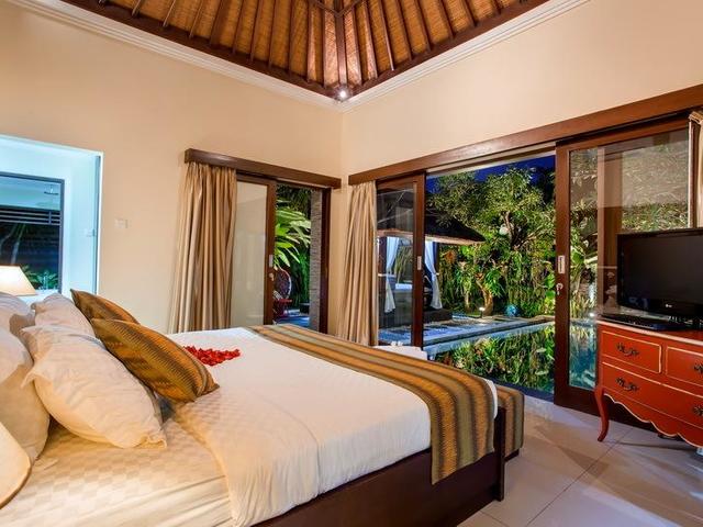 фото отеля Tiga Samudra Villa изображение №5
