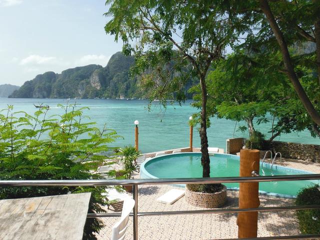 фото отеля Phi Phi Don Chukit Resort изображение №5