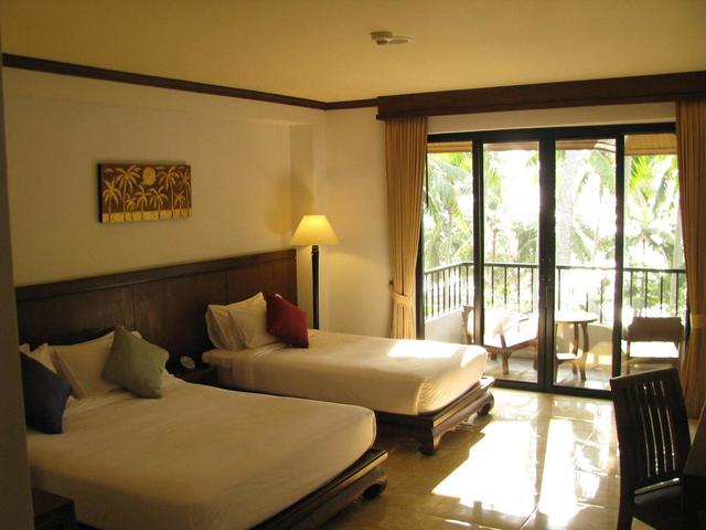 фото отеля Coconut Beach Resort изображение №49