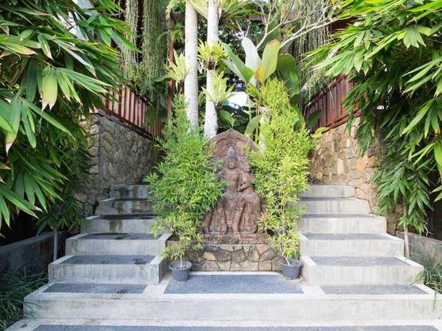 фото Aqua Bali Villa изображение №2
