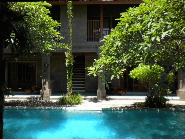 фото Taman Suci Suite & Villas изображение №10