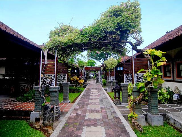 фото отеля Bali Taman Resort & Spa изображение №21
