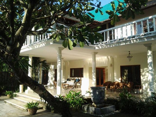 фотографии отеля Jimbaran Alamanda Villa Bali изображение №23