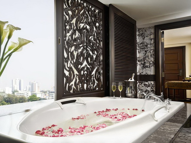 фото Anantara Siam Bangkok Hotel (ex. Four Seasons Hotel Bangkok; Regent Bangkok) изображение №10