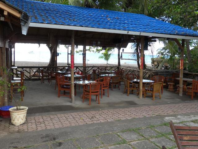 фотографии отеля Bali Lovina Beach Cottage изображение №3