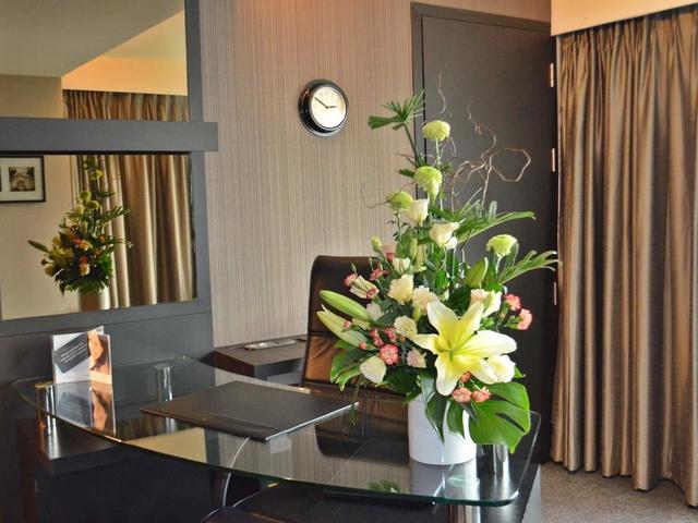 фото отеля Golden Tulip Mandison Suites изображение №29