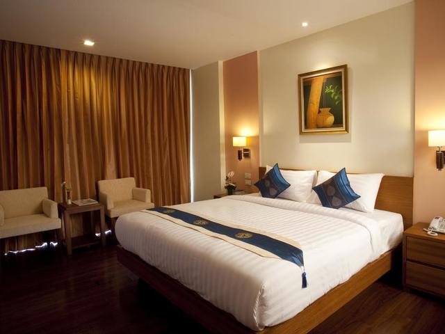фото отеля Lantana Resort Hotel изображение №5