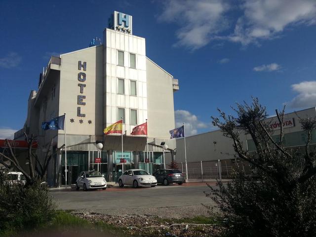 фото отеля Ciudad de Fuenlabrada изображение №1