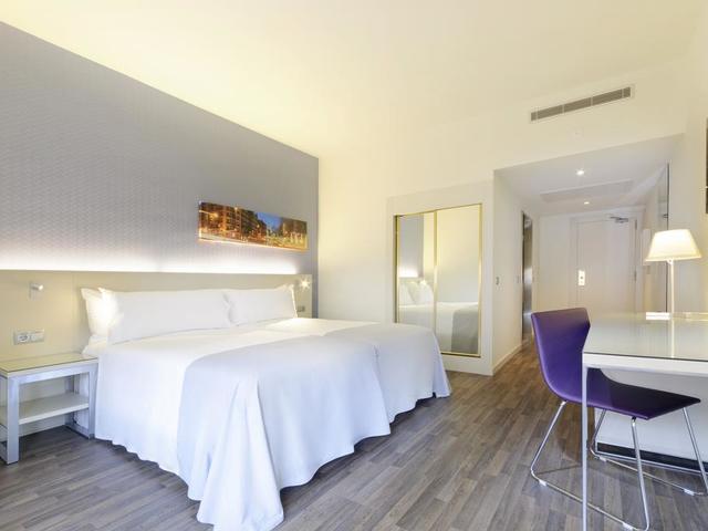 фото отеля Tryp Madrid Chamberi (ex. Tryp Alondras) изображение №5